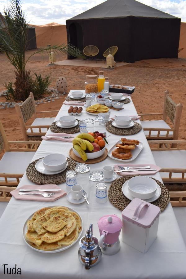 Hotel Tuda Luxury Camp à Merzouga Extérieur photo