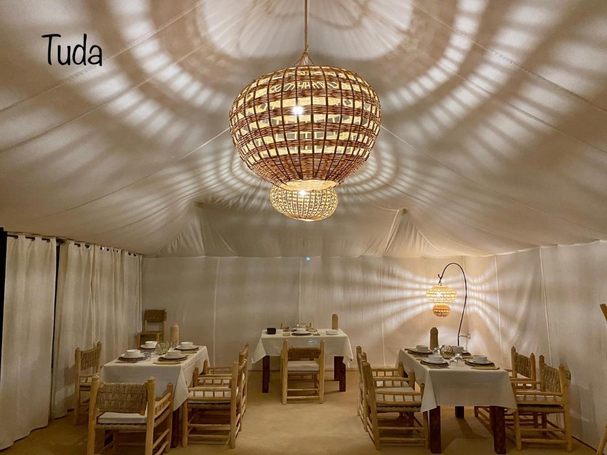 Hotel Tuda Luxury Camp à Merzouga Extérieur photo