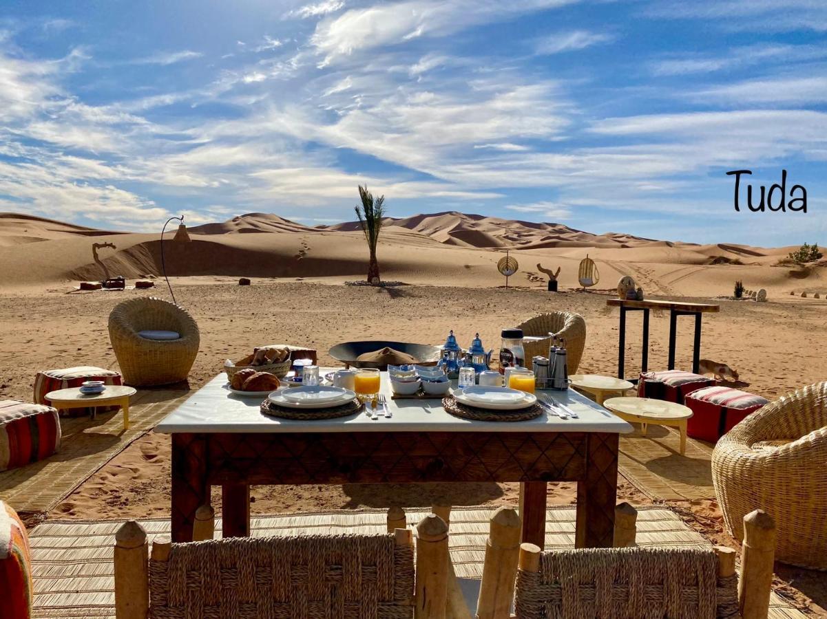 Hotel Tuda Luxury Camp à Merzouga Extérieur photo